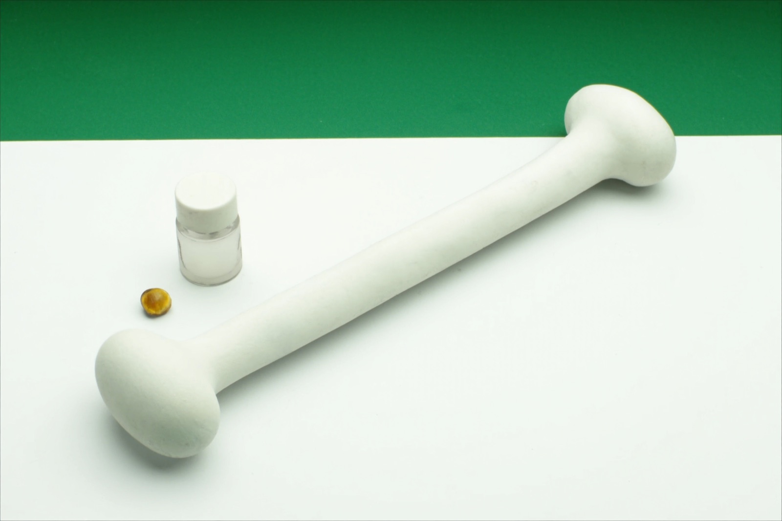 Conceptual illustration for the MediWatch guide: Do Weight-Loss Jabs Weaken Bones? GLP-1 Skeletal Safety